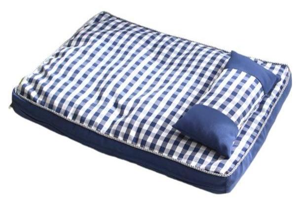Removable and washable dog sleeping pad. Bite-resistant, suitable for all four seasons. big dogs big hugs, Ltd.-checkered blue and white
